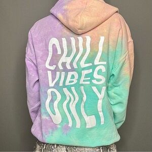CHILL VIBES ONLY HOODIE